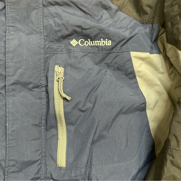 Columbia Omni-Shield Insulated Waterproof Coat in Navy/Black/Gray Men’s XL - Picture 3 of 12